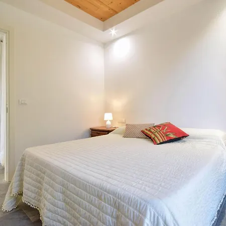 Prázdninový dům In With Wifi