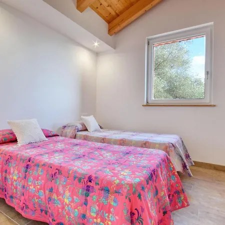 Prázdninový dům In With Wifi *